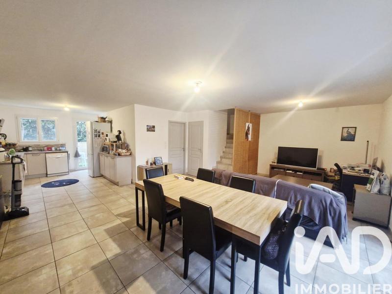 Maison - 94 m² - 4 pièces