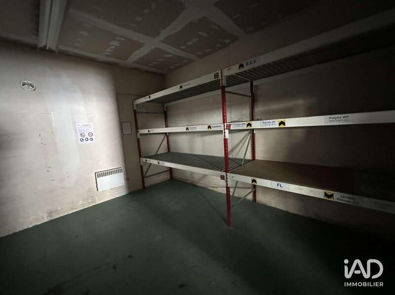 Local commercial - 300 m²