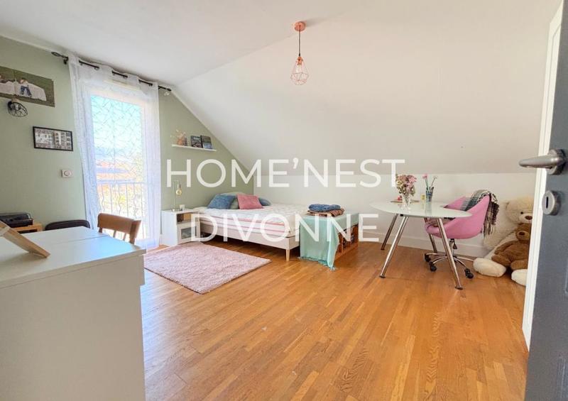 Maison - 187 m² - 6 pièces