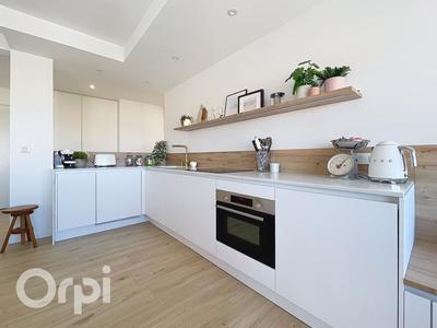 Appartement - 80 m² - 3 pièces