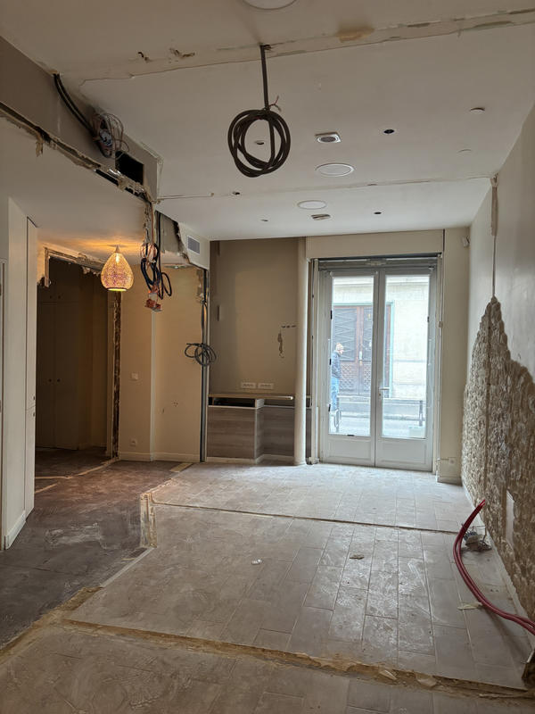 Local commercial - 81 m²