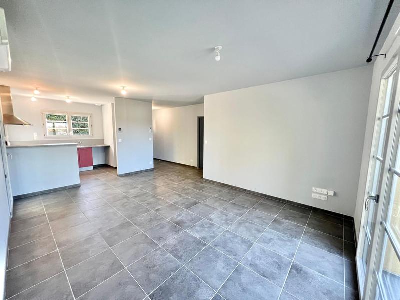 Maison - 87 m² - 5 pièces