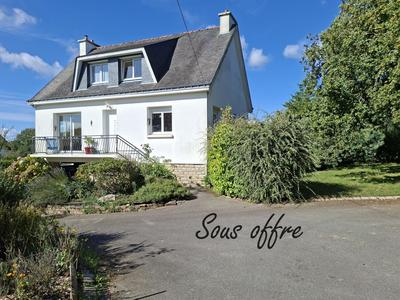 Maison - 110 m² - 7 pièces