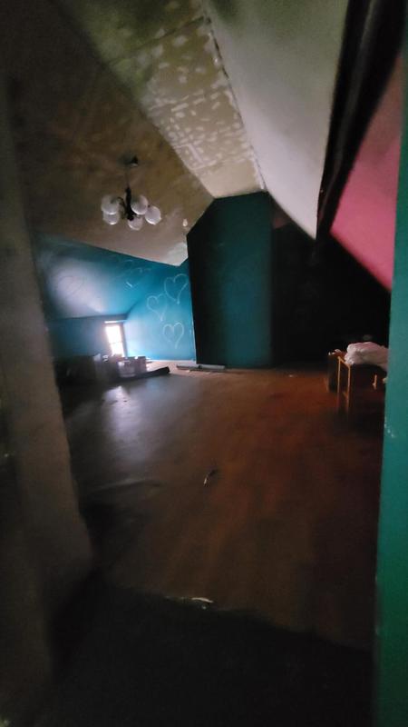 Maison - 90 m² - 6 pièces