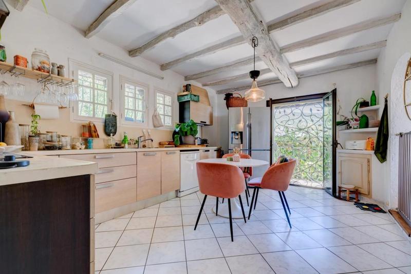 Villa - 309 m² - 7 pièces