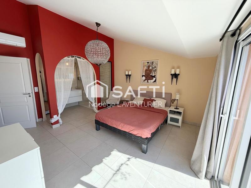 Appartement - 144 m² - 6 pièces
