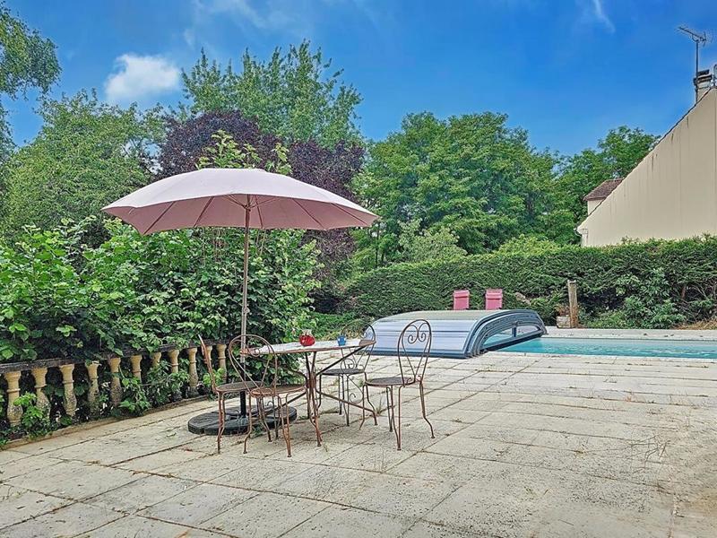 Maison - 182 m² - 6 pièces