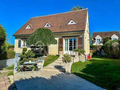 Maison - 123 m² - 6 pièces