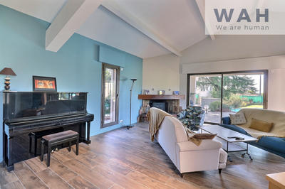 Villa - 164 m² - 7 pièces