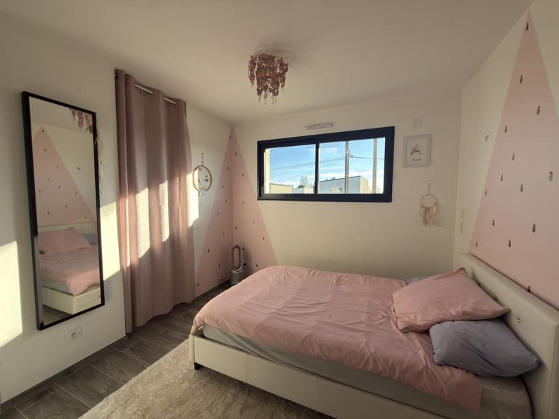 Maison contemporaine - 196 m² - 7 pièces