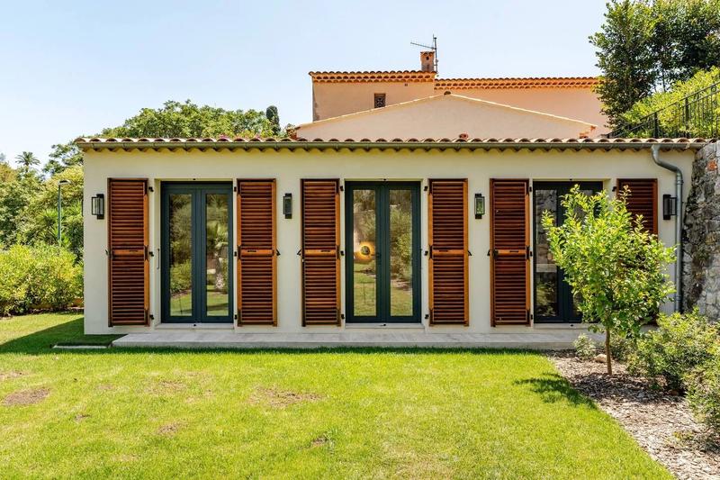 Maison - 190 m² - 5 pièces