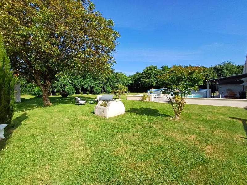 Maison - 168 m² - 5 pièces