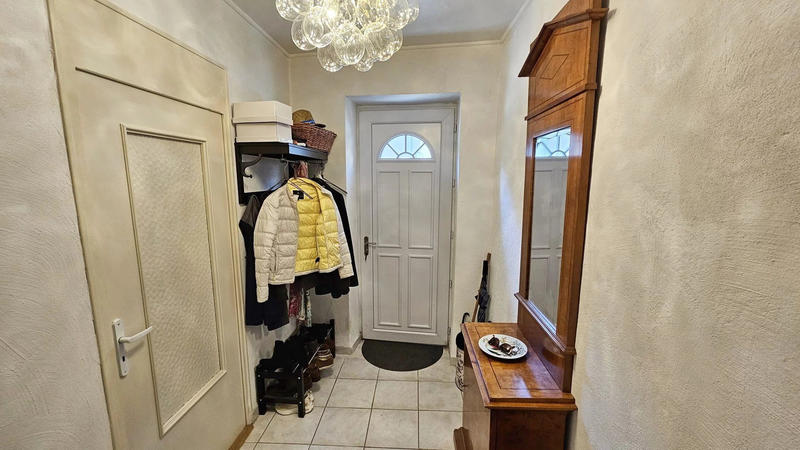 Maison traditionnelle - 140 m² - 5 pièces