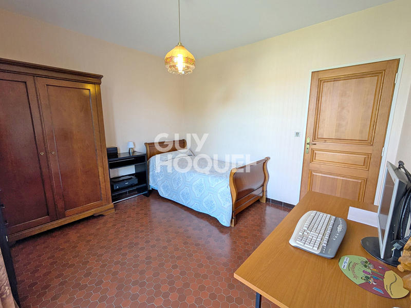 Maison - 180 m² - 6 pièces