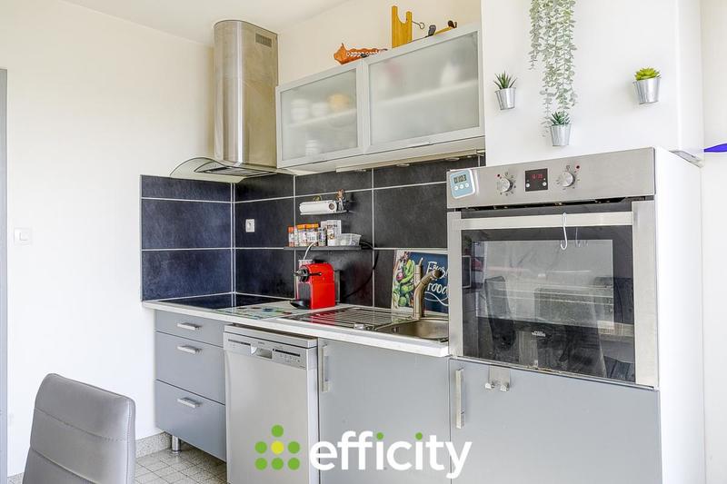 Appartement - 103 m² - 5 pièces