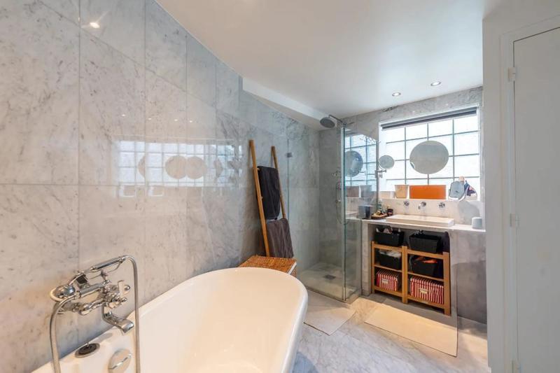 Maison - 183 m² - 5 pièces