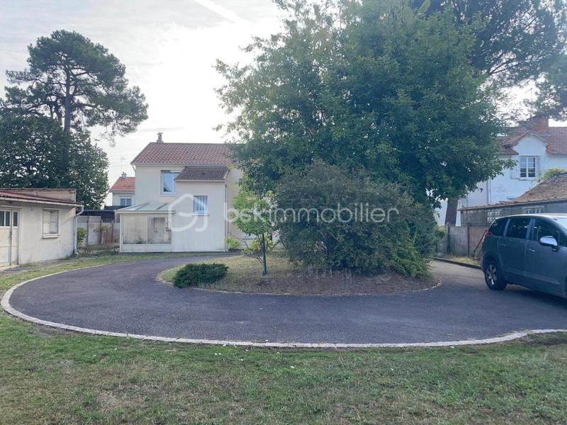 Maison - 110 m² - 6 pièces