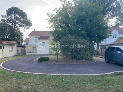 Maison - 110 m² - 6 pièces