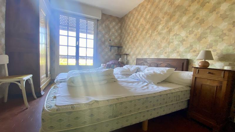 Maison traditionnelle - 135 m² - 8 pièces