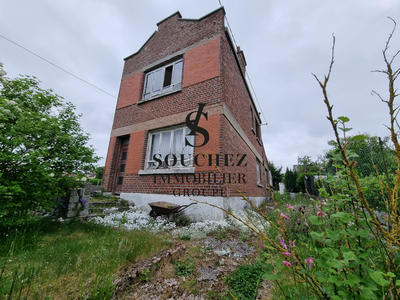 Maison - 97 m² - 5 pièces