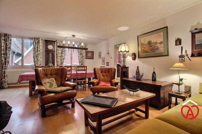 Appartement - 170 m² - 6 pièces