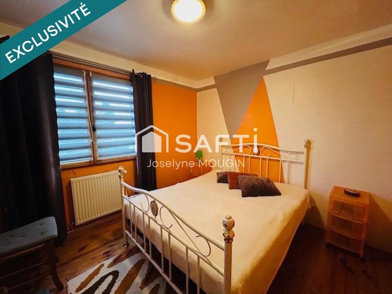 Maison - 270 m² - 9 pièces