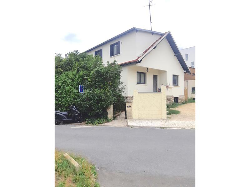 Pavillon - 254 m² - 8 pièces