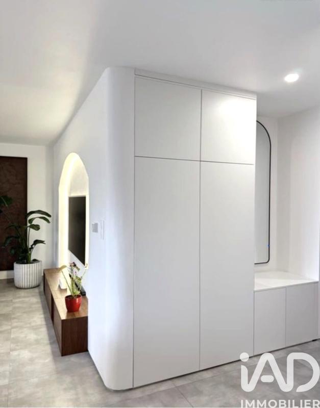 Appartement - 75 m² - 3 pièces