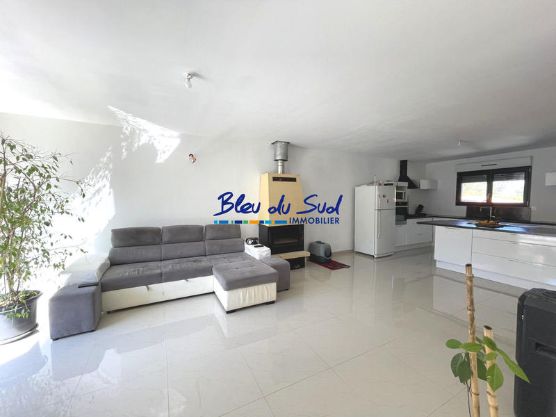 Maison - 96 m² - 3 pièces