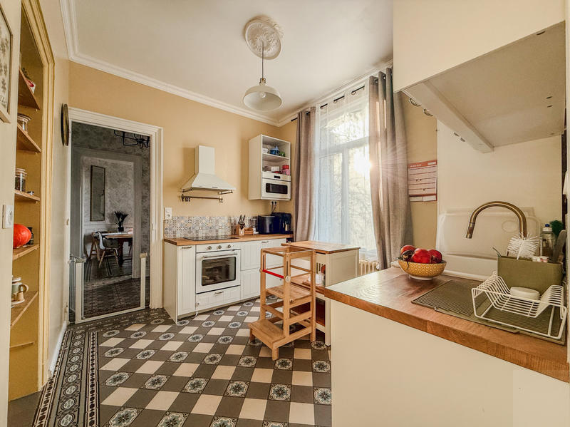 Maison - 140 m² - 6 pièces