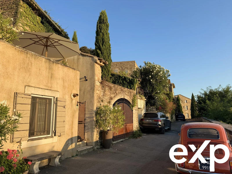 Maison traditionnelle - 95 m² - 3 pièces