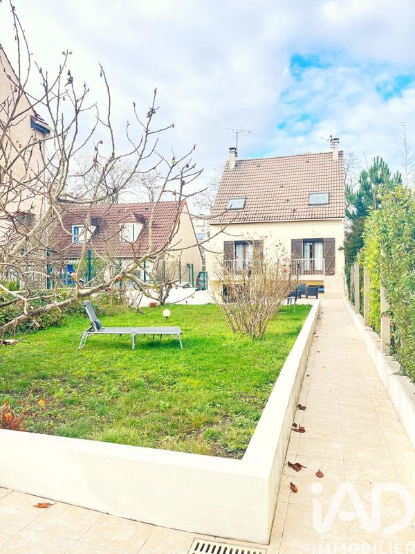 Maison - 120 m² - 5 pièces