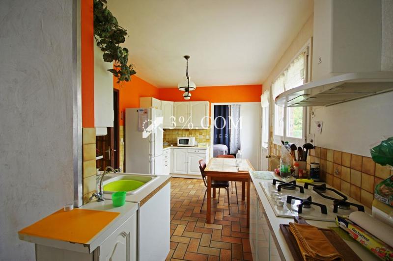 Pavillon - 138 m² - 7 pièces