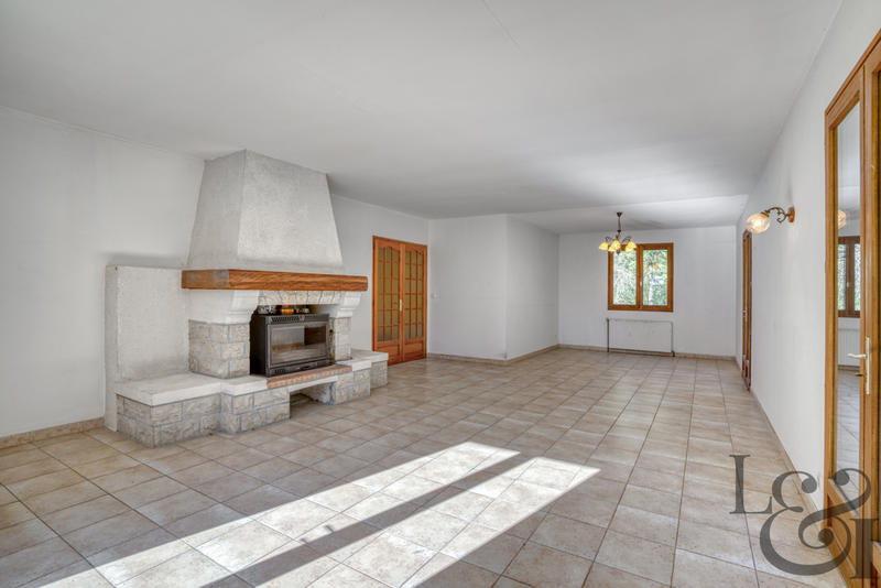 Maison - 141 m² - 5 pièces