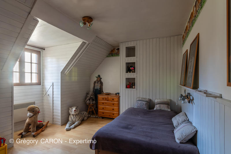 Maison - 149 m² - 8 pièces