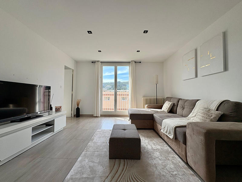 Appartement - 57 m² - 3 pièces