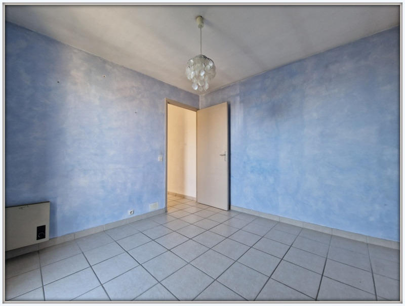 Appartement - 92 m² - 5 pièces
