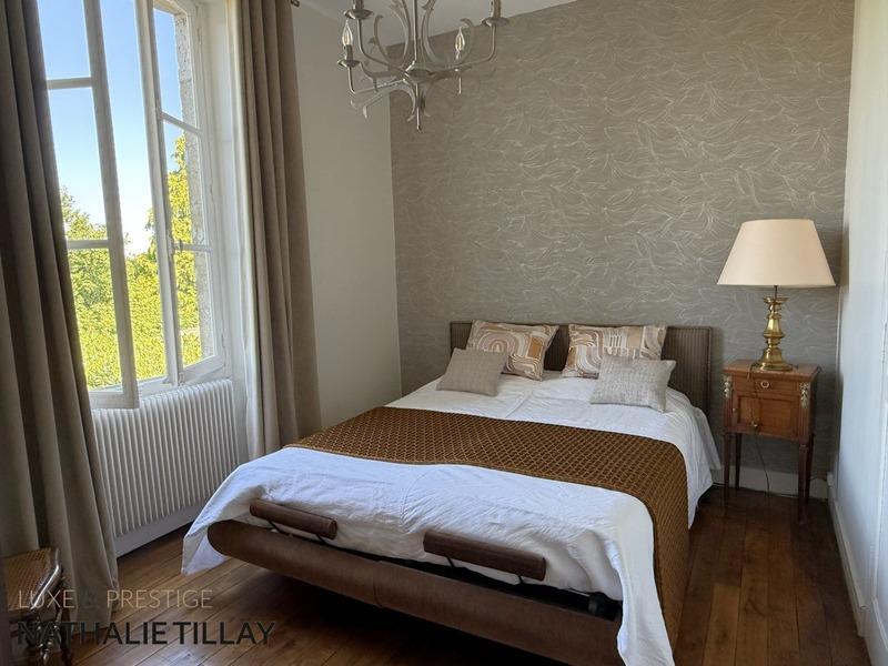 Maison bourgeoise - 204 m² - 6 pièces