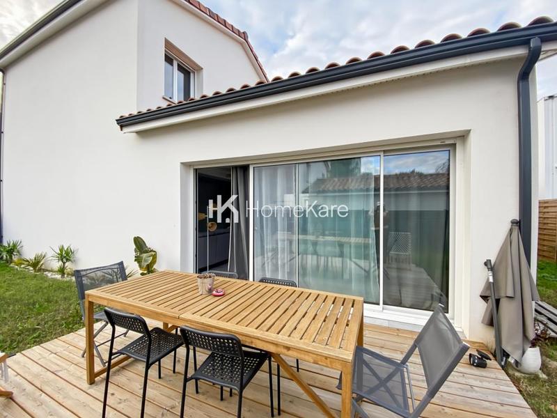 Maison - 105 m² - 4 pièces