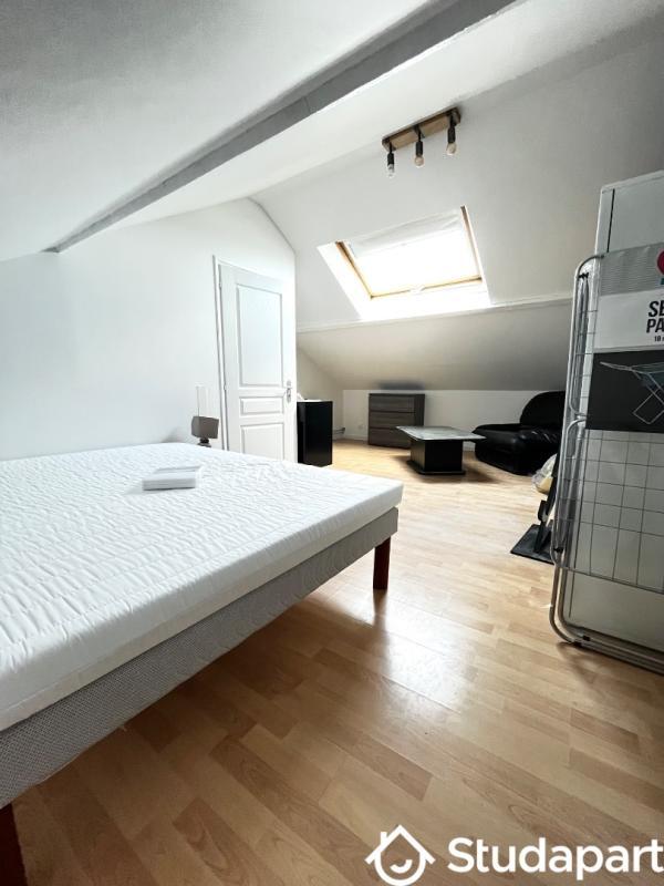 Chambre - 14 m² - 1 pièce