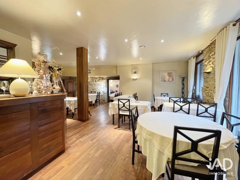 Local commercial - 161 m²