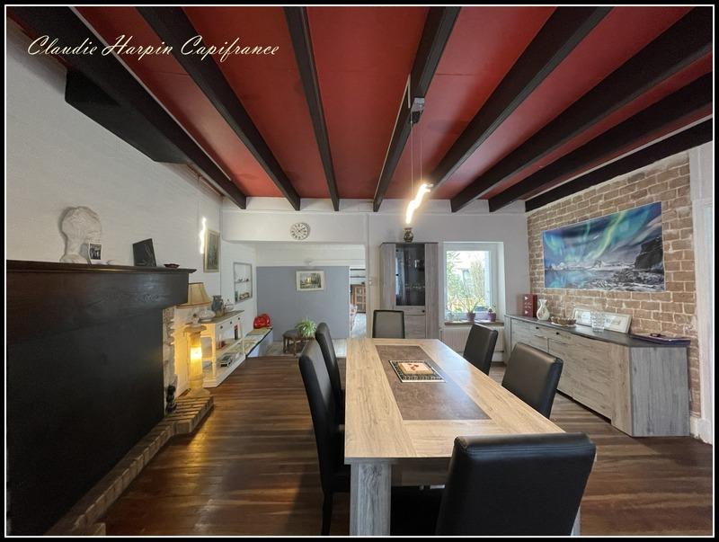 Maison - 148 m² - 7 pièces