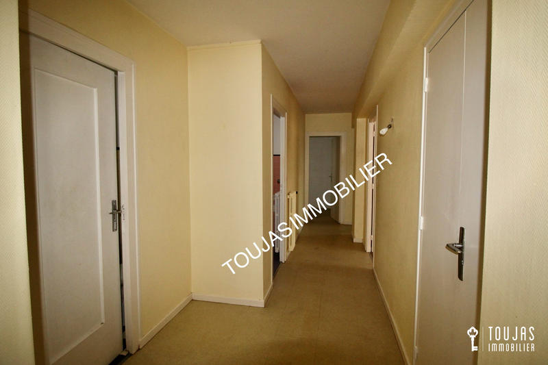 Appartement - 81 m² - 3 pièces