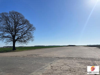 Local d'activités - 1 916 m²