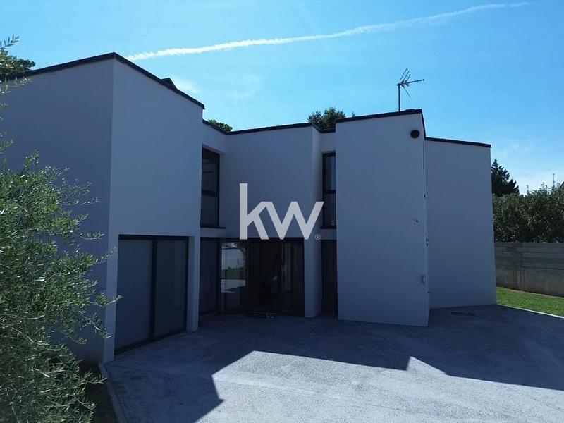 Maison d'architecte - 180 m² - 7 pièces