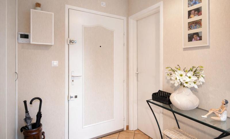 Appartement - 95 m² - 6 pièces