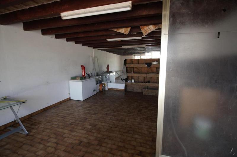 Propriété - 265 m² - 7 pièces