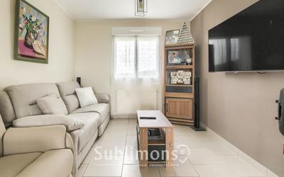 Maison traditionnelle - 96 m² - 6 pièces