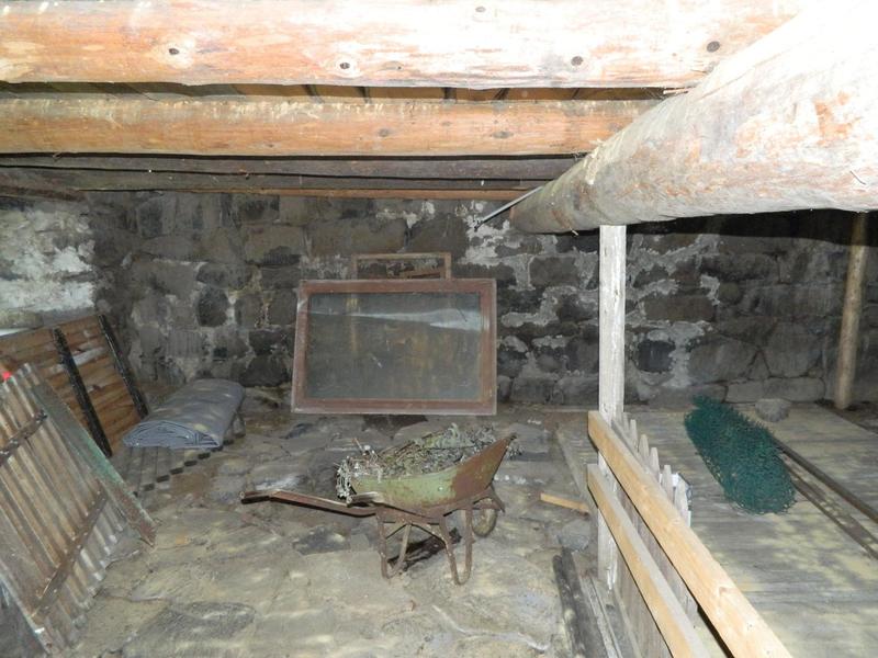 Maison - 210 m² - 6 pièces