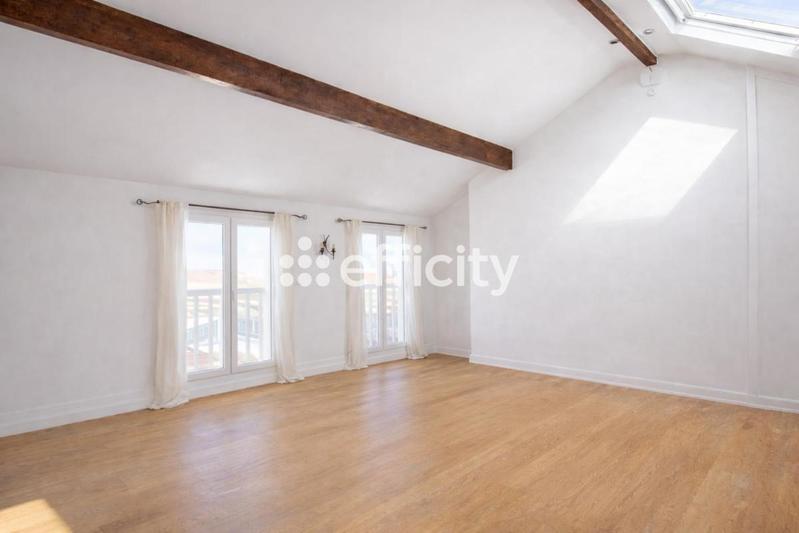 Appartement - 75 m² - 3 pièces